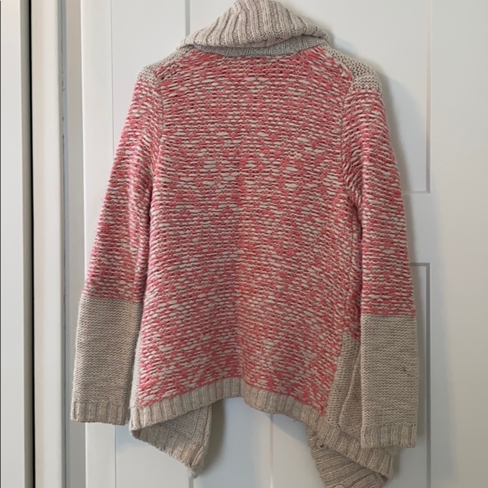 Gap Sweater/Cardigan - Picture 2 of 5